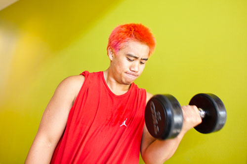 Student using recreation center